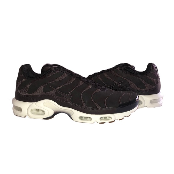 nike air max plus tn velvet